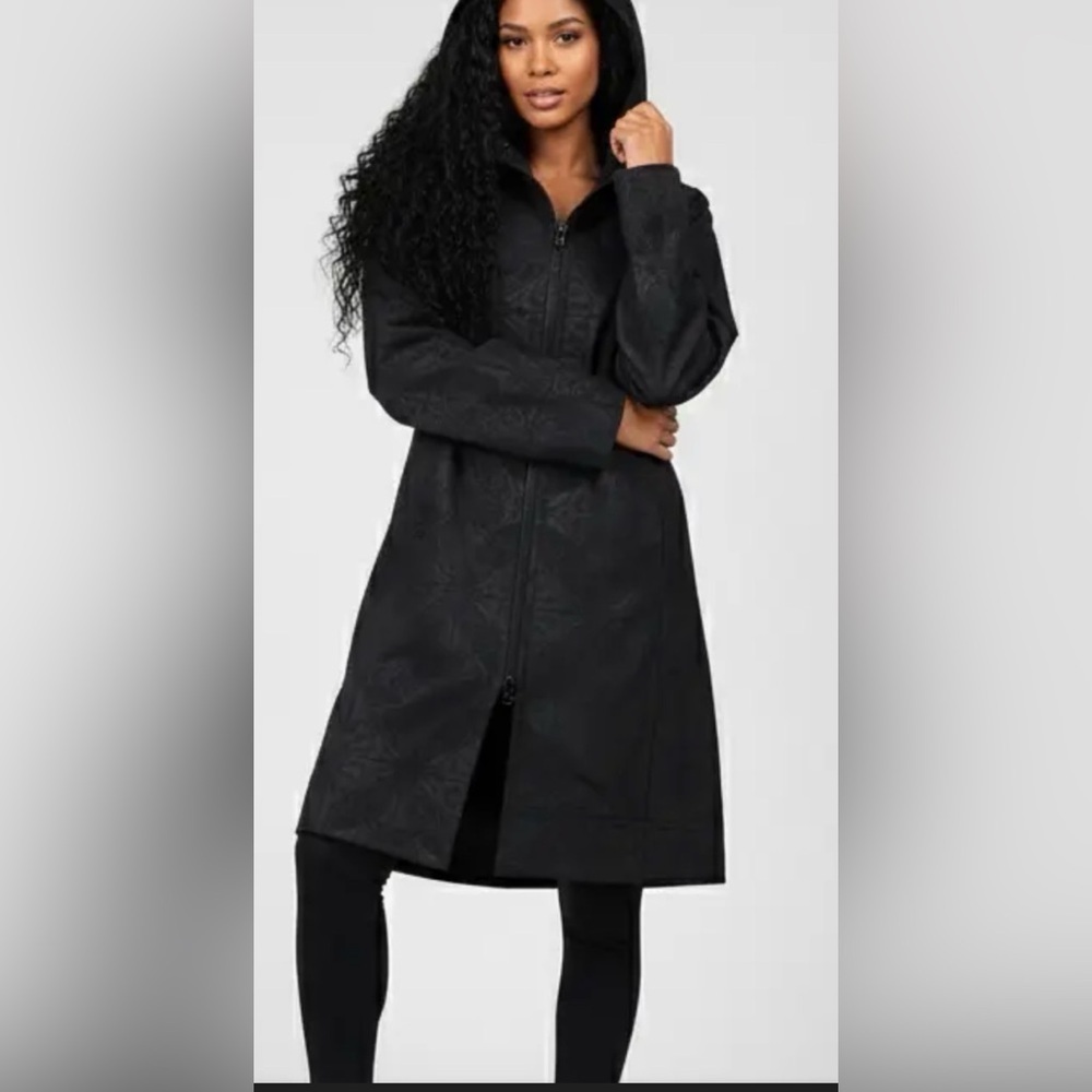 Rare Lululemon Apres Softshell Trench Jacket - Dancers in the Snow